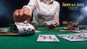 "Paano gumagana ang mga side pot sa poker?" ay isang tanong na madalas mong marinig, lalo na mula sa mga manlalaro na bago pa sa mga online poker tournament at cash na laro.